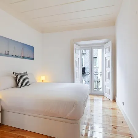 Apartment Modern 1bed Apt,sleeps4 Nr Av Almirante Reis *